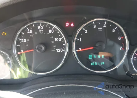 2010 Jeep Liberty Sport z USA, uszkodzony, nr VIN 1J4PN2GK4AW147529